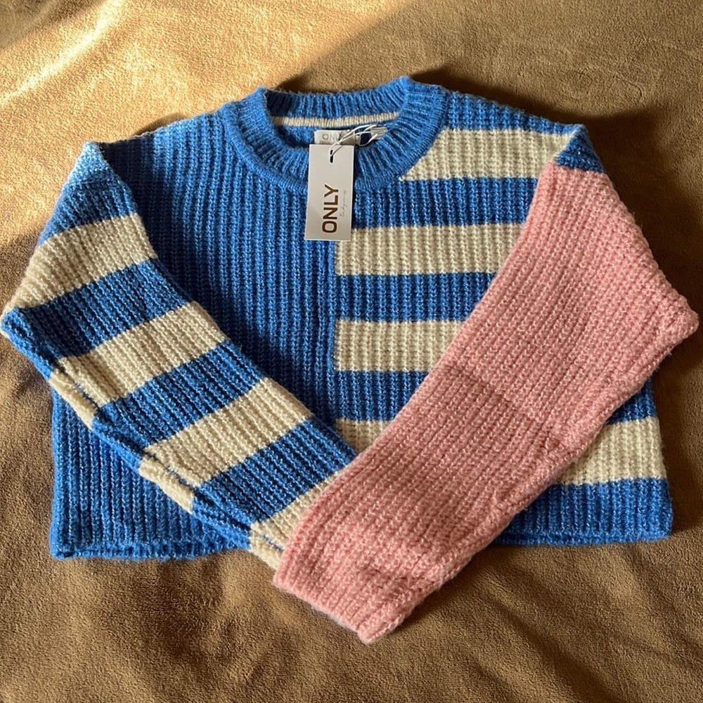 ONLY brand new sweater